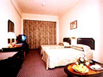 Hotel Golden Dragon à Kunming Extérieur photo